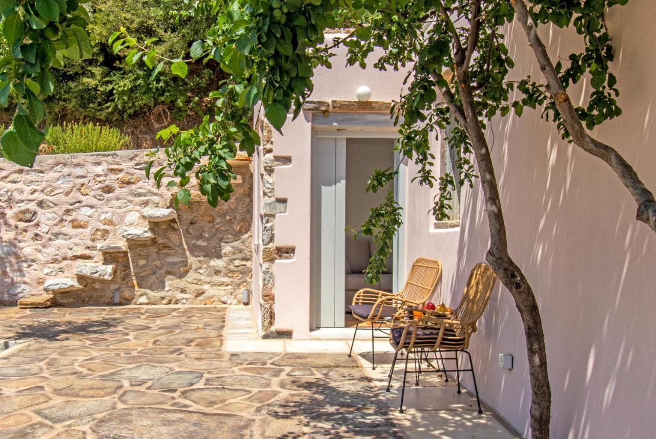 Serenity Village Apérathos Extérieur photo