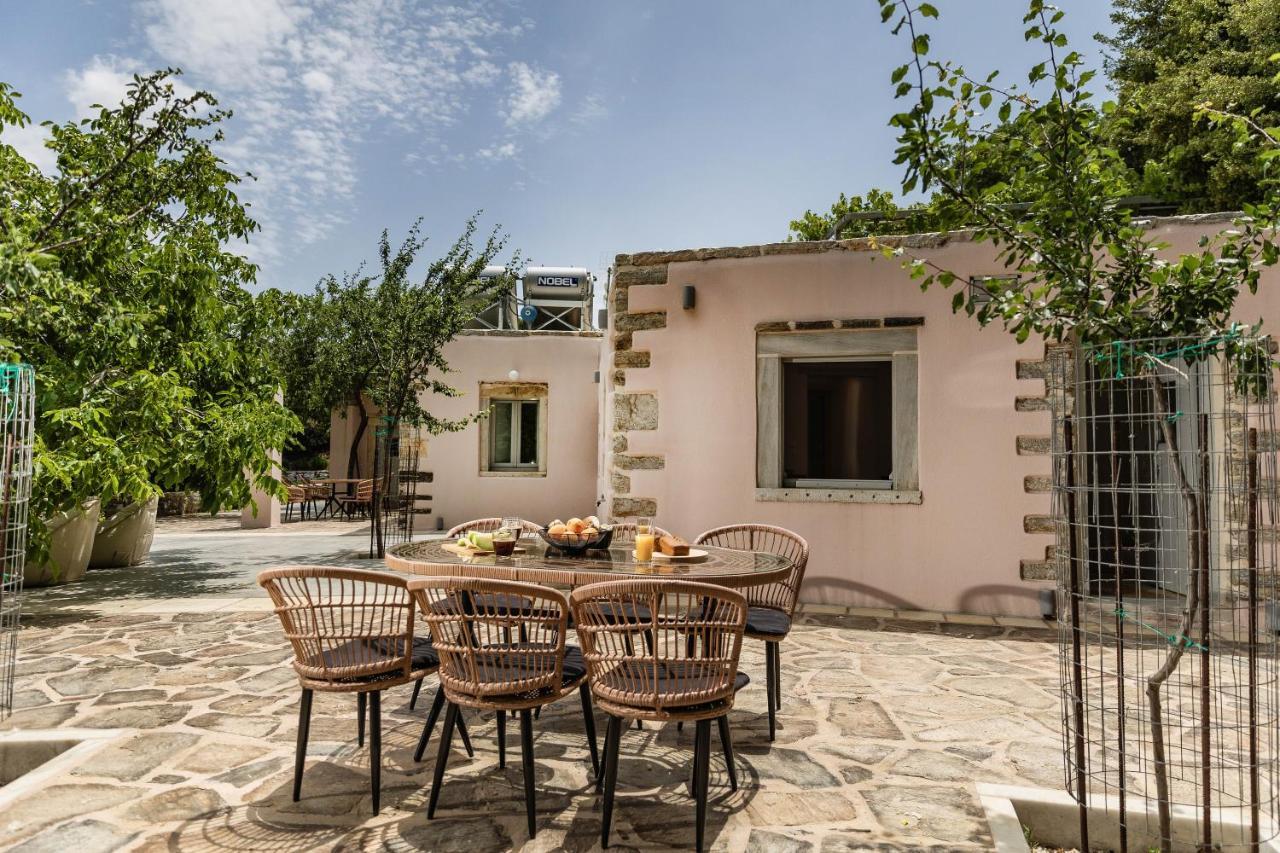 Serenity Village Apérathos Extérieur photo